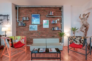 32-inch LED TV with digital channels, TV