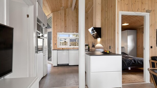 Room - Gorgeous home in Hadsund with kitchen (Hadsund)