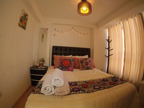 2 sovrum, strykjärn/strykbräda och internet