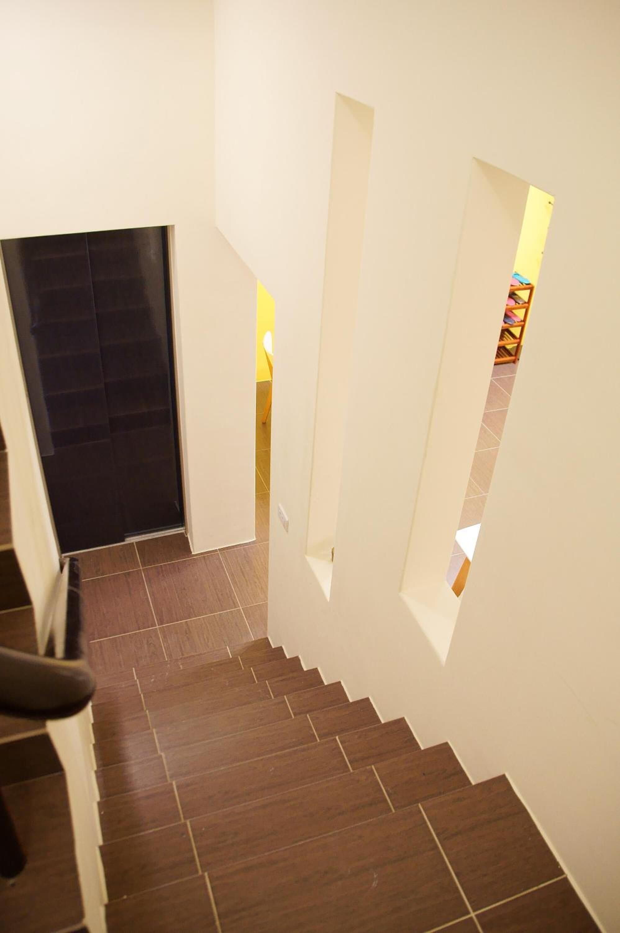 Escaleras con baranda