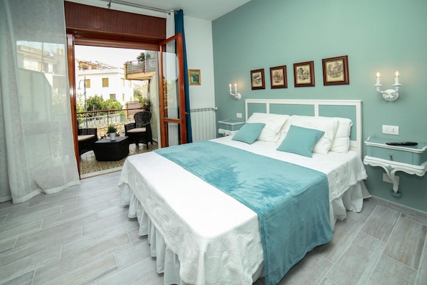 Double Room | In-room safe, desk, iron/ironing board, free cribs/infant beds