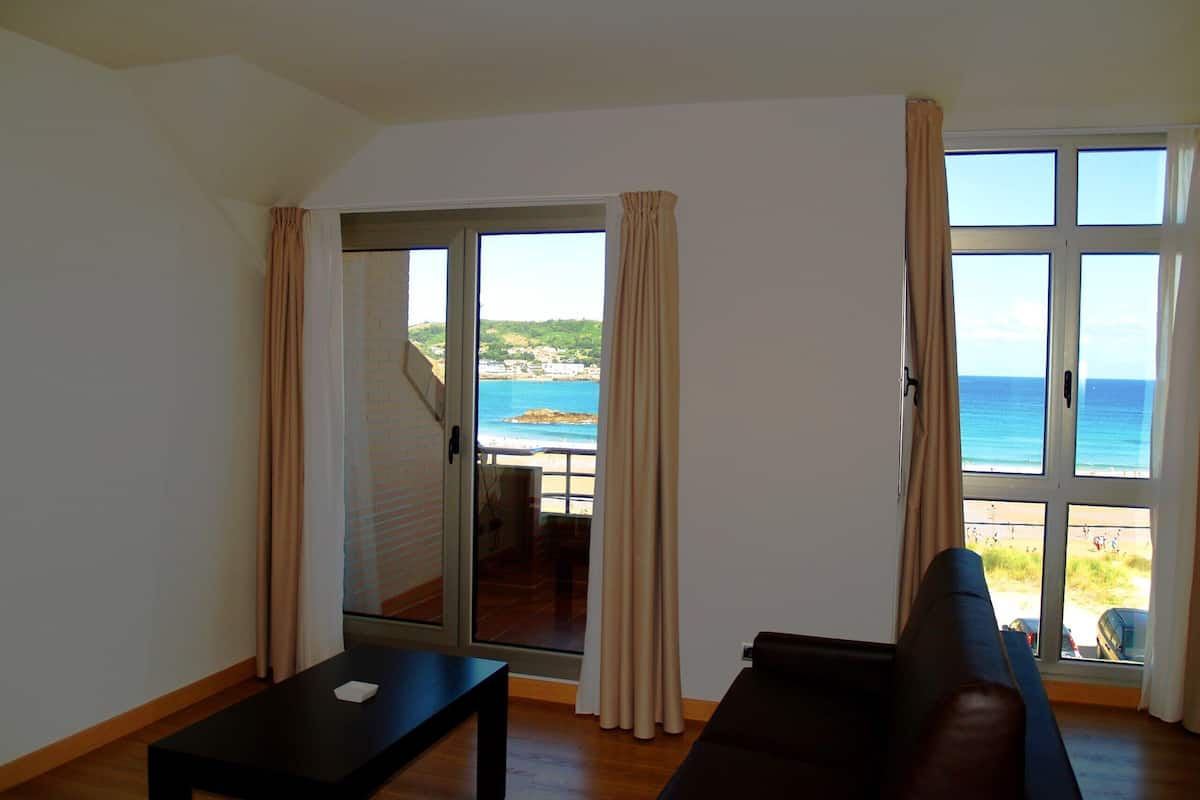 Appartement Panoramique, 2 chambres, vue plage