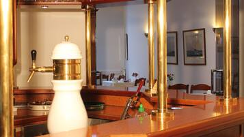 Bar (in der Unterkunft)