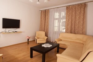 Appartement, 2 slaapkamers (8 people) | Een strijkplank/strijkijzer, gratis wifi, beddengoed