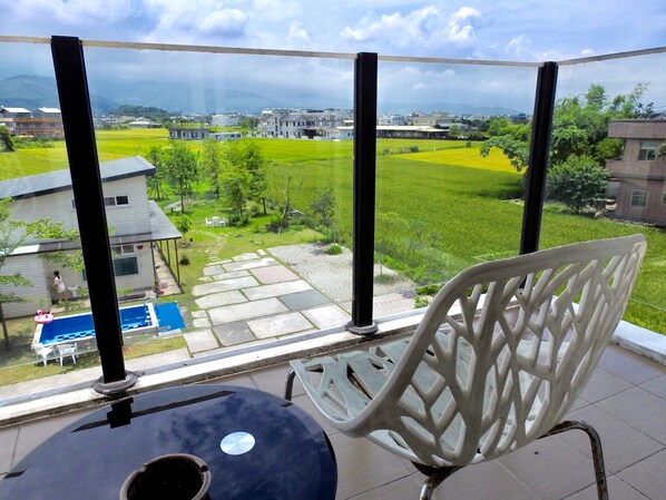 Deluxe Double Room (R302) | Balcony