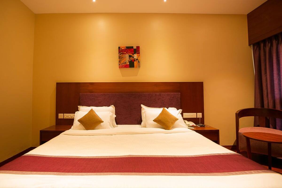 In-room safe, desk, free cots/infant beds, rollaway beds