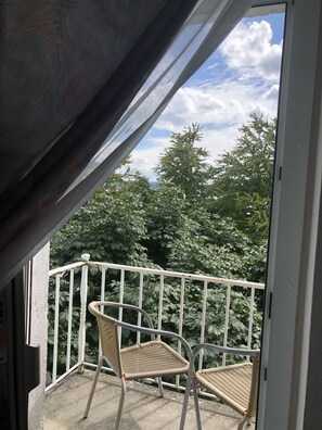 Double Room, Balcony | Balcony - Hotel Kreta (Ueberlingen)