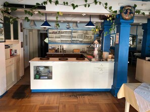 Reception - Hotel Kreta (Ueberlingen)