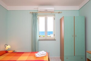 Double or Twin Room, Sea View | Desk, blackout curtains, iron/ironing board, bed sheets - San Domenico Resort (Parghelia)