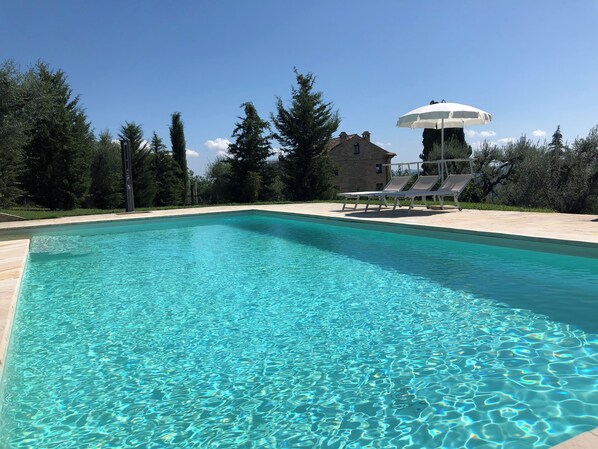 Couples treatment room(s), sauna, hot tub, steam room - I Sassi Di San Giuseppe (Montegiorgio)