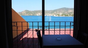 View from room - Foca Yali Hotel (Foça)