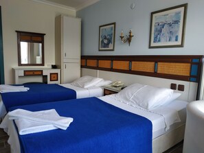 Free WiFi, bed sheets - Foca Yali Hotel (Foça)