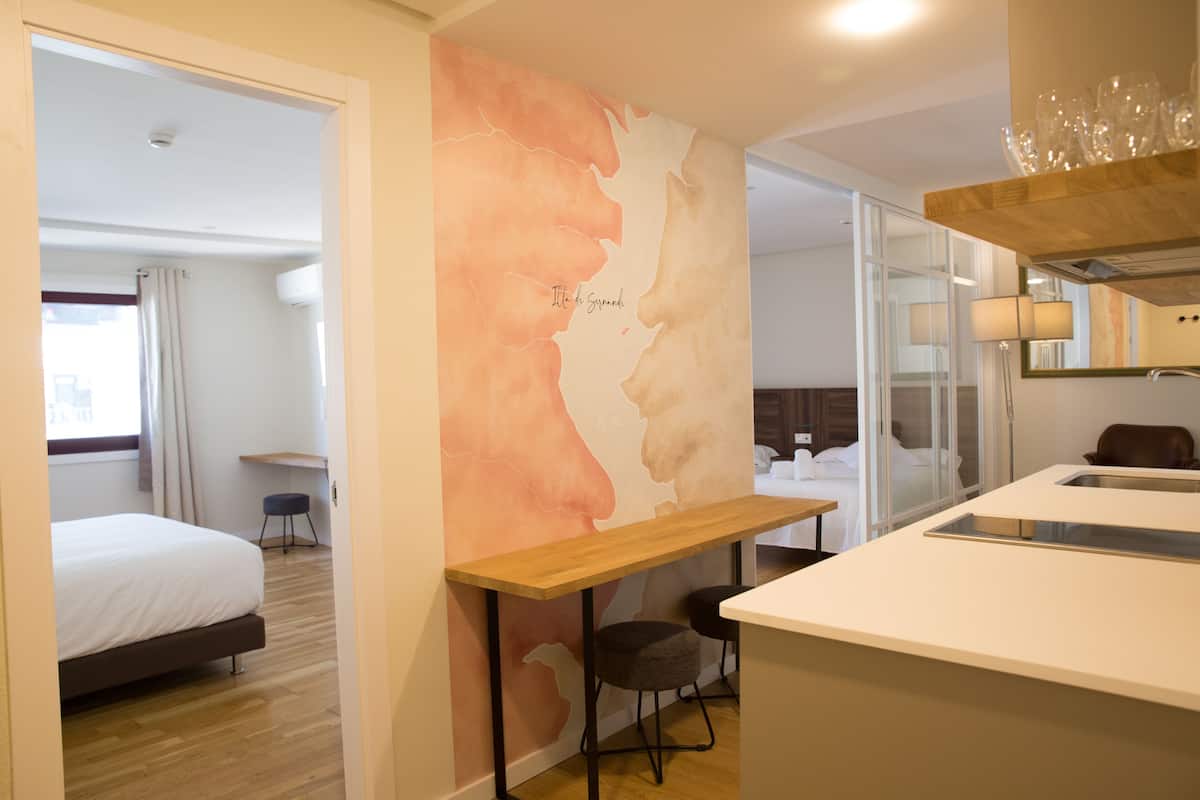Familie appartement | Woonruimte | Een flatscreentelevisie
