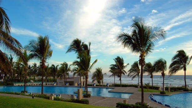 Outdoor pool - Fraccionamiento Playa Diamante 272 (Acapulco)