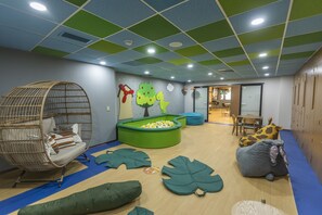 Children’s play area – indoor - The Royal Sands All Suites Resort & Spa (Cancun)