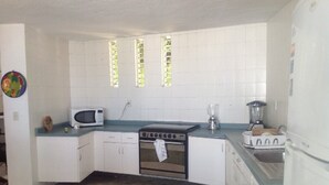 Private kitchen - Casa Costa Azul (Acapulco)