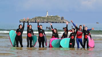 Surfing/boogie boarding