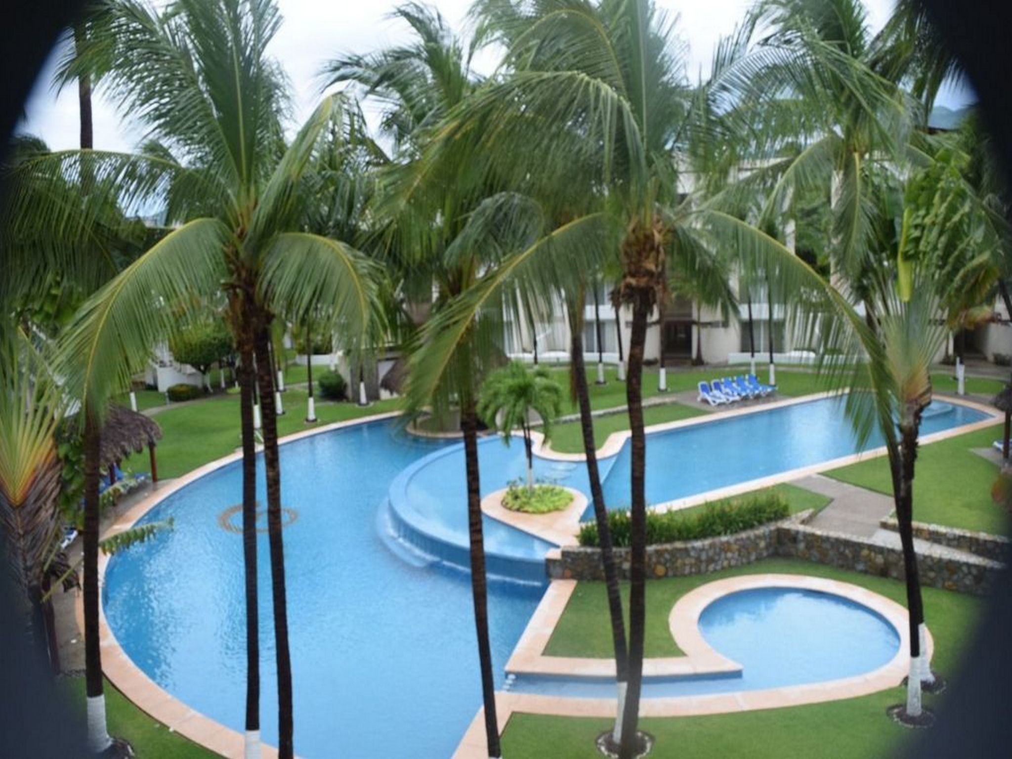 Alberca al aire libre 