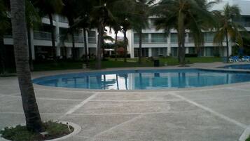 Alberca al aire libre