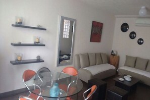 Essbereich im Zimmer