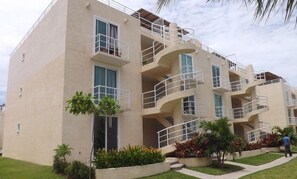 Front of property - Storm K-01 (Acapulco)