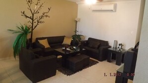 Living area - Storm K-01 (Acapulco)
