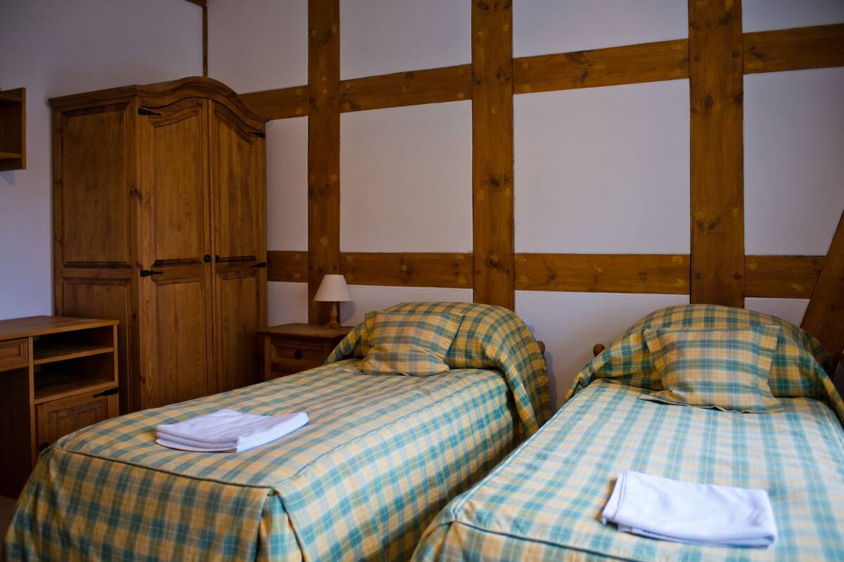 Economy Double Room