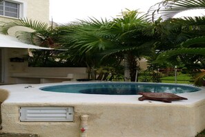 Outdoor pool - Sea Craft (Acapulco)