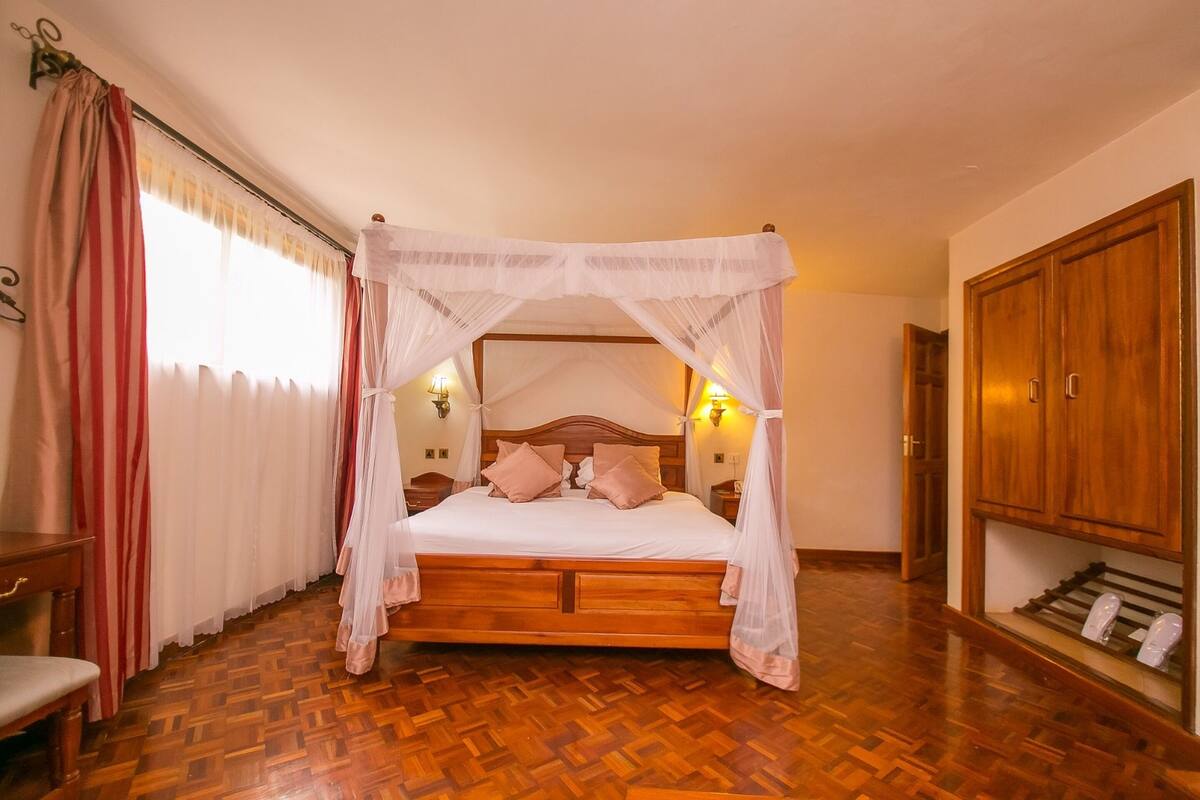 3 chambres, bureau, Wi-Fi gratuit
