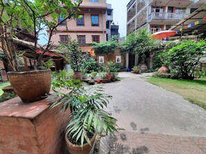 Garden - Pradhan House Homestay with Garden (Bhaktapur)