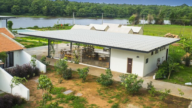 Ảnh chưa phân loại, 1 trong số 15 ảnh, nút