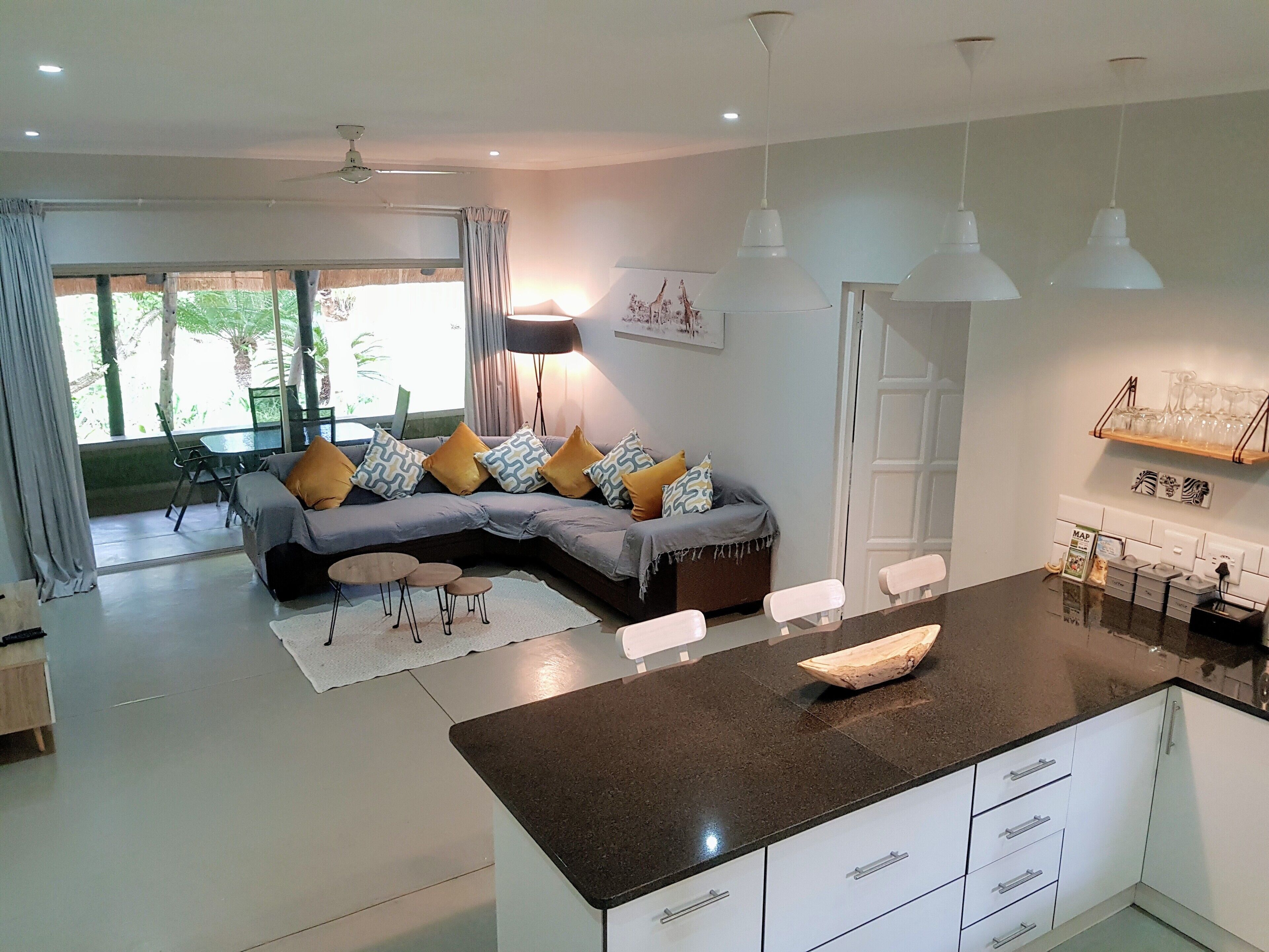 Fridge, coffee/tea maker, electric kettle, freezer