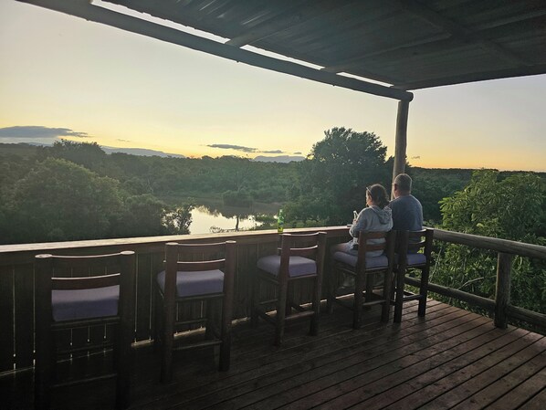Game viewing - Kingfisher Creek Safari Lodge (Hoedspruit)
