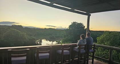 Kingfisher Creek Safari Lodge