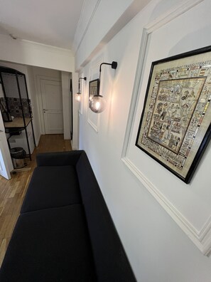 In-room safe, desk, blackout curtains, iron/ironing board - Neva Flats (Istanbul)