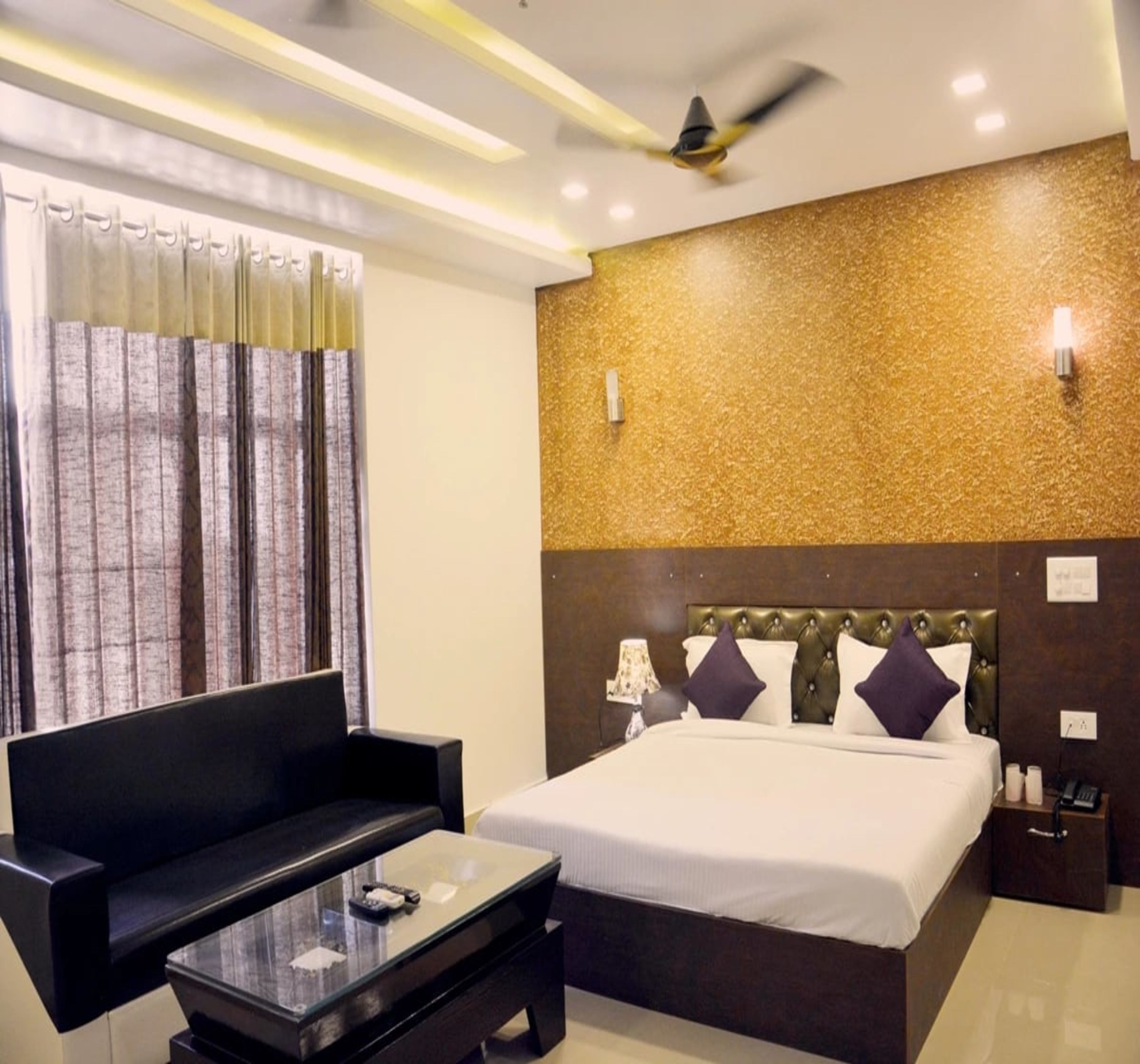 Standard Double Room | Rollaway beds