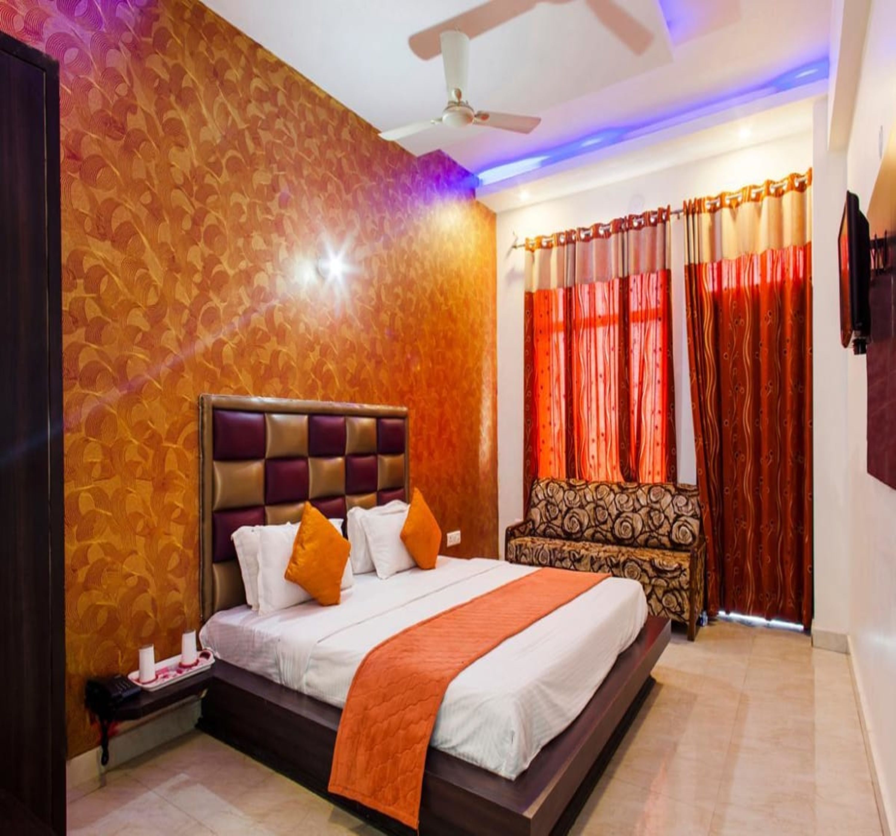 Premium Room | Rollaway beds