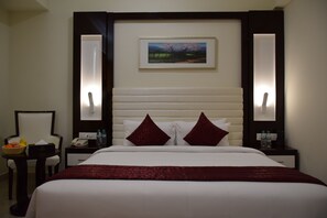 Executive Room, 1 King Bed