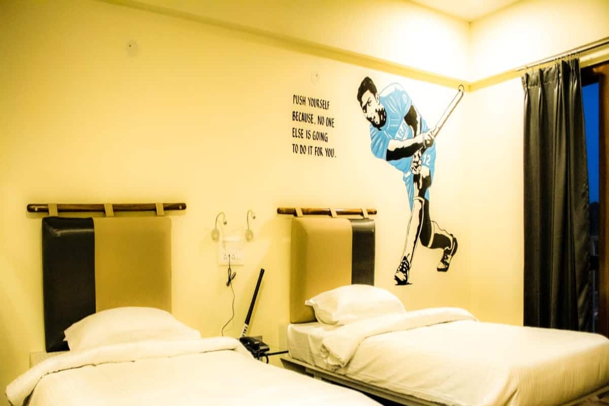 Family Room | Desk, free WiFi, bed sheets, wheelchair access