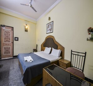 Room - Hotel Nav Bharat Residency (Hyderabad)