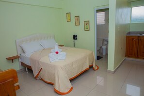 Iron/ironing board, free WiFi, wheelchair access