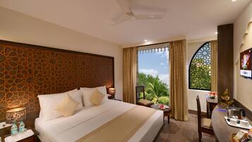 Habitación Deluxe, 1 cama matrimonial | Camas extra