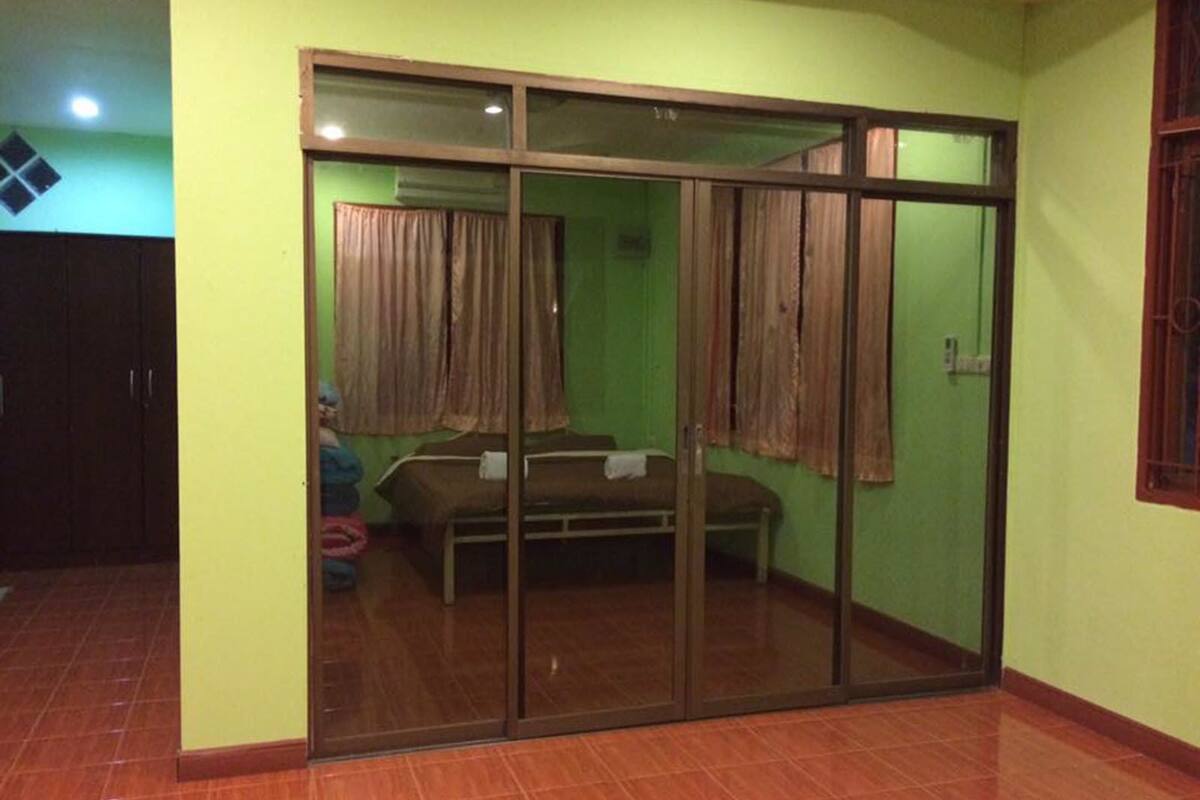 Bungalow for 10 People | Free WiFi