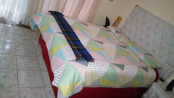 Maison mitoyenne | Bureau, Wi-Fi gratuit, draps fournis
