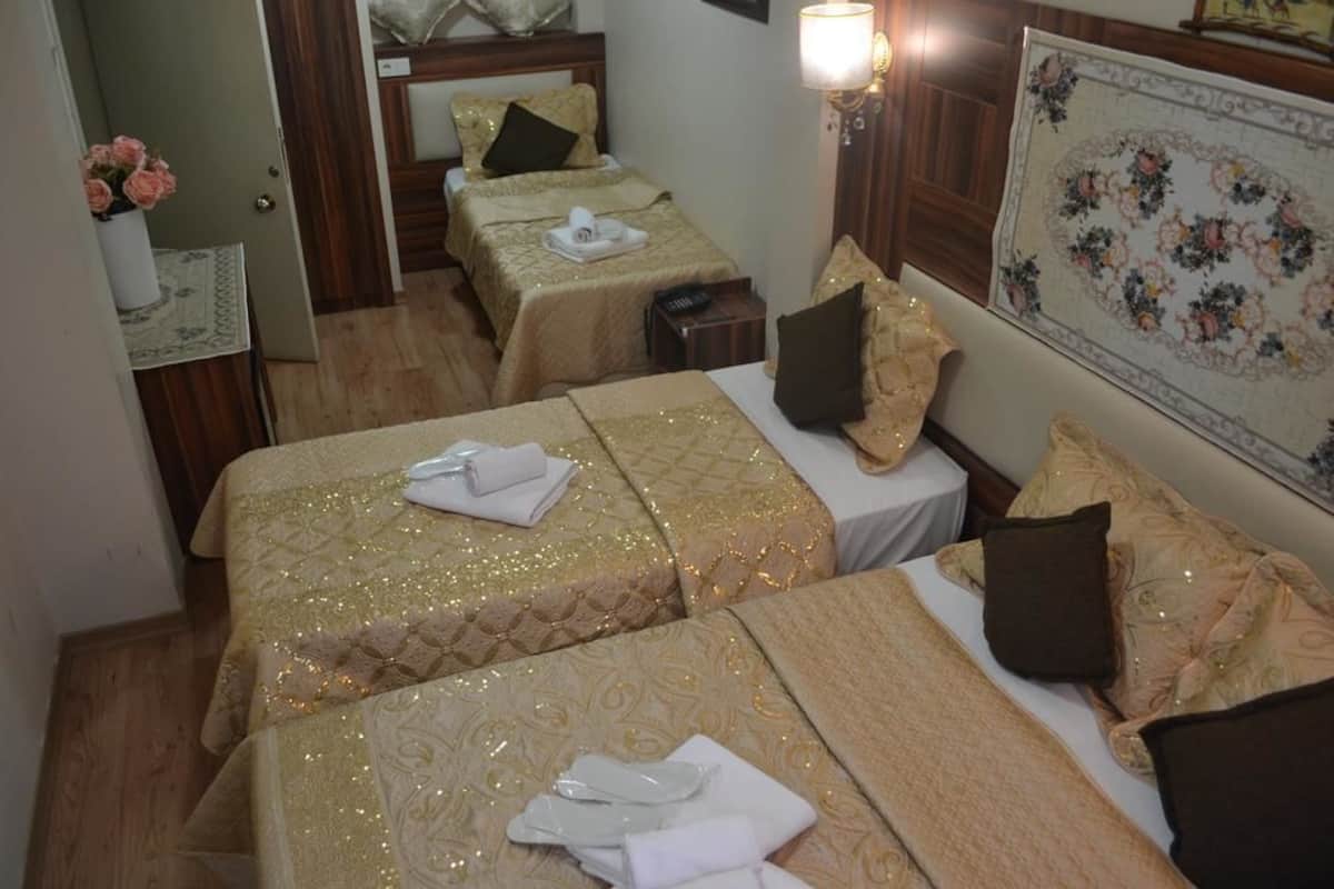 In-room safe, free WiFi, bed sheets