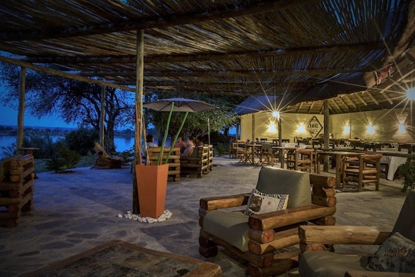 Restaurant - The Big Five Lodge (Gaborone)