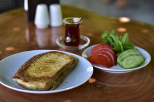 Desayuno buffet incluido todos los días 