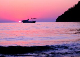 Una playa cerca