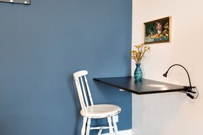 Classic Double or Twin Room, Shared Bathroom | Desk, iron/ironing board, free WiFi, bed sheets - Årslev B&B (Randers)