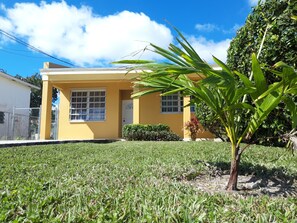 Exterior - Personal Touch Studio (Nassau)